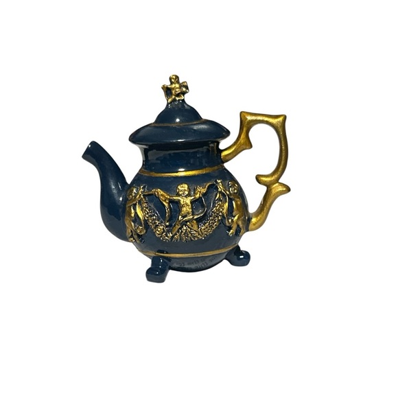 Collectible Vintage Decorative Resin Miniature Teapot , Set 3 PCS - Picture 8 of 8